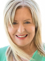 Tracy Ewins - Real Estate Agent