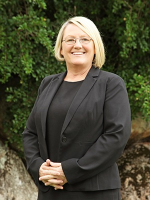 Joanne King - Real Estate Agent
