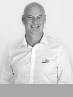 Murray Robertson - Real Estate Agent