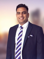 Ravi Kapoor - Real Estate Agent
