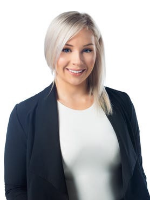 Phoebe Hnarakis - Real Estate Agent