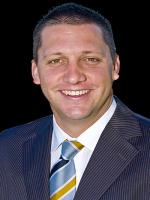 Levi Van Dijk - Real Estate Agent