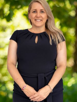 Rachel Robertson - Real Estate Agent