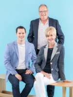 Jenny Michael & Mark McReynolds - Real Estate Agent
