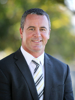 Daniel Cross - Real Estate Agent