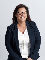 Sally Kuppers - Real Estate Agent