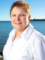 Karen Jackson - Real Estate Agent