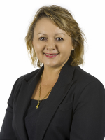 Lynda Henley - Real Estate Agent
