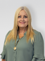 Doreen Charity - Real Estate Agent
