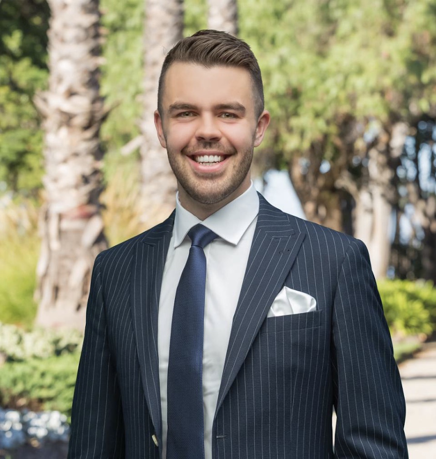 Alex Pearson - Real Estate Agent
