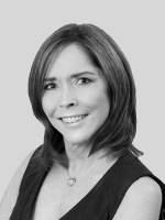 Nicola Stacey - Real Estate Agent