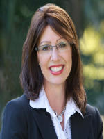 Susie Stathakis - Real Estate Agent