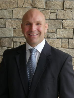 Andrew Valciukas - Real Estate Agent