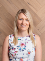 Karen Riches - Real Estate Agent