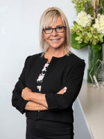 Coleen Bowen - Real Estate Agent