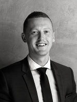 Cameron Hall - Real Estate Agent