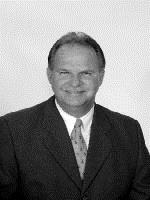 Andre Hadenfeldt - Real Estate Agent
