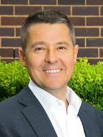 Mark Vinogradov - Real Estate Agent
