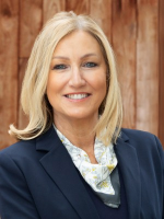Debbie Brettoner - Real Estate Agent
