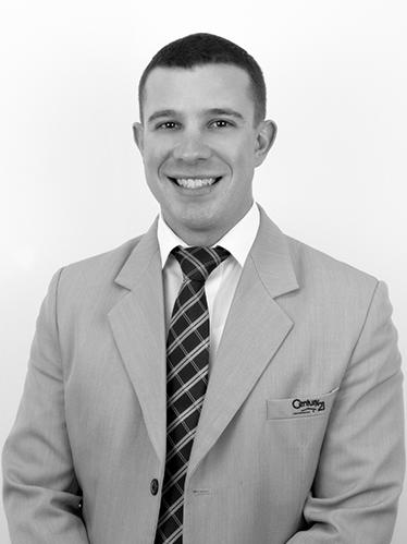 Matthew Handberg - Real Estate Agent