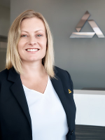 Elise Davidson - Real Estate Agent