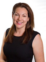Laura Holst - Real Estate Agent
