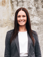 Alyce Lewis - Real Estate Agent