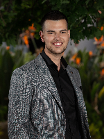 Raphael Houston - Real Estate Agent