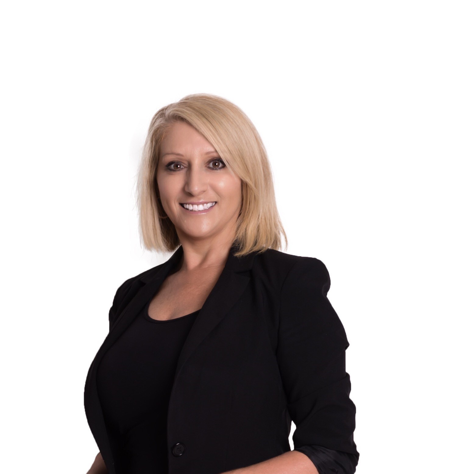 Lucy Vetrano - Real Estate Agent