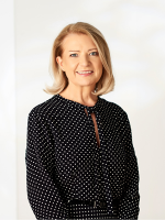 Lorna Duffy - Real Estate Agent