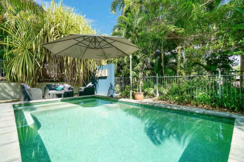 australian backyard pool