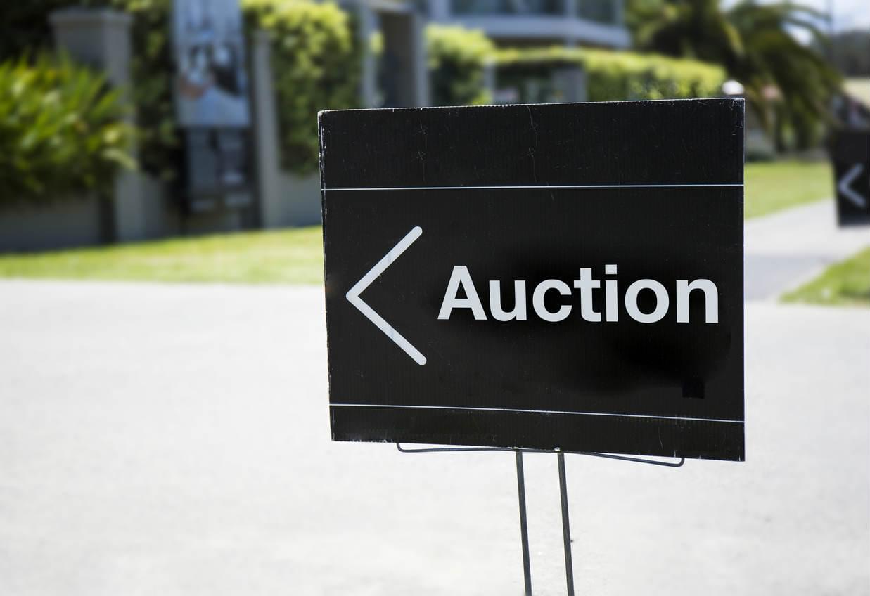 property auction australia