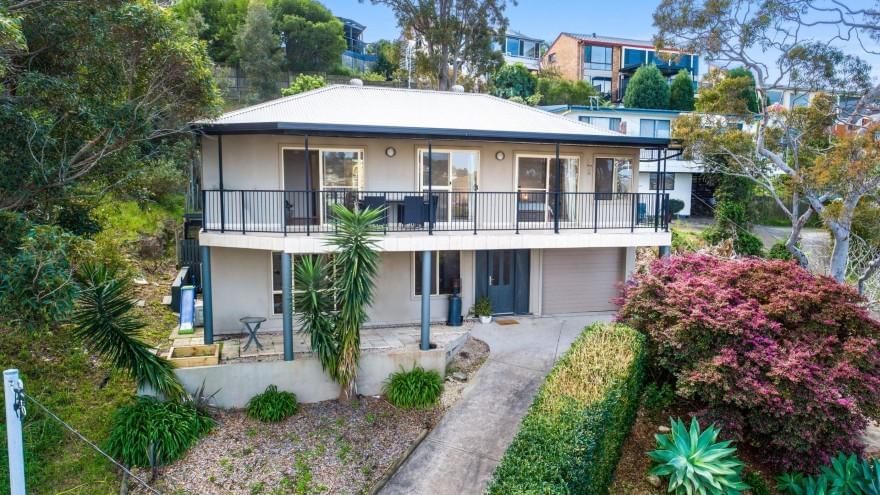 lake macquarie houses